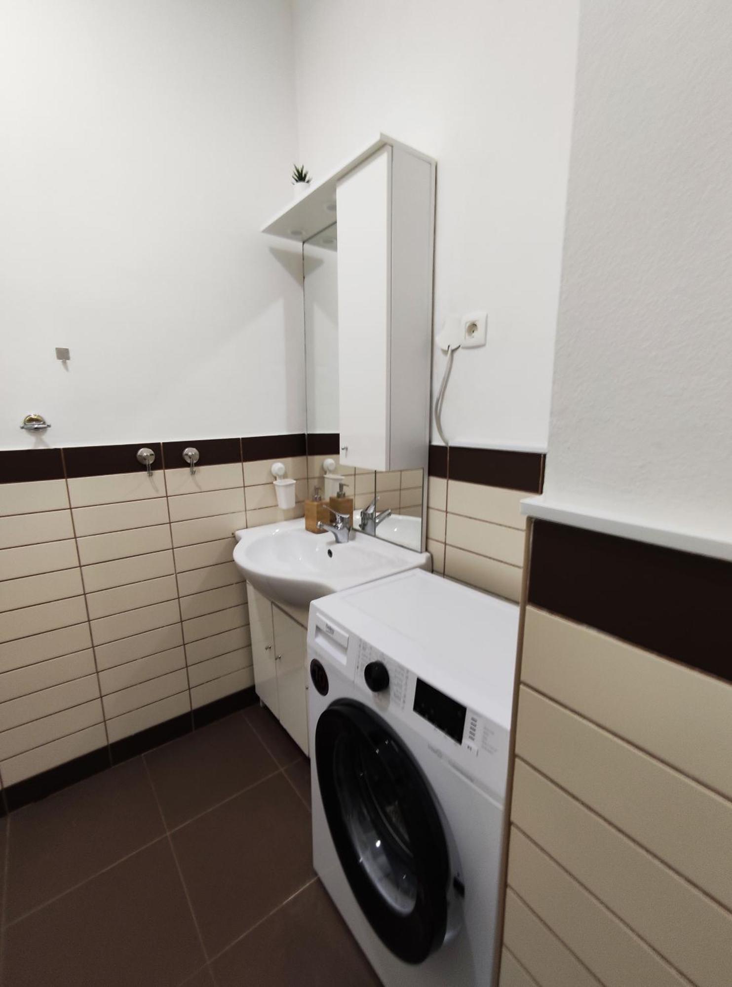 Studio Apartment Sisters 3-4 Lublana Zewnętrze zdjęcie